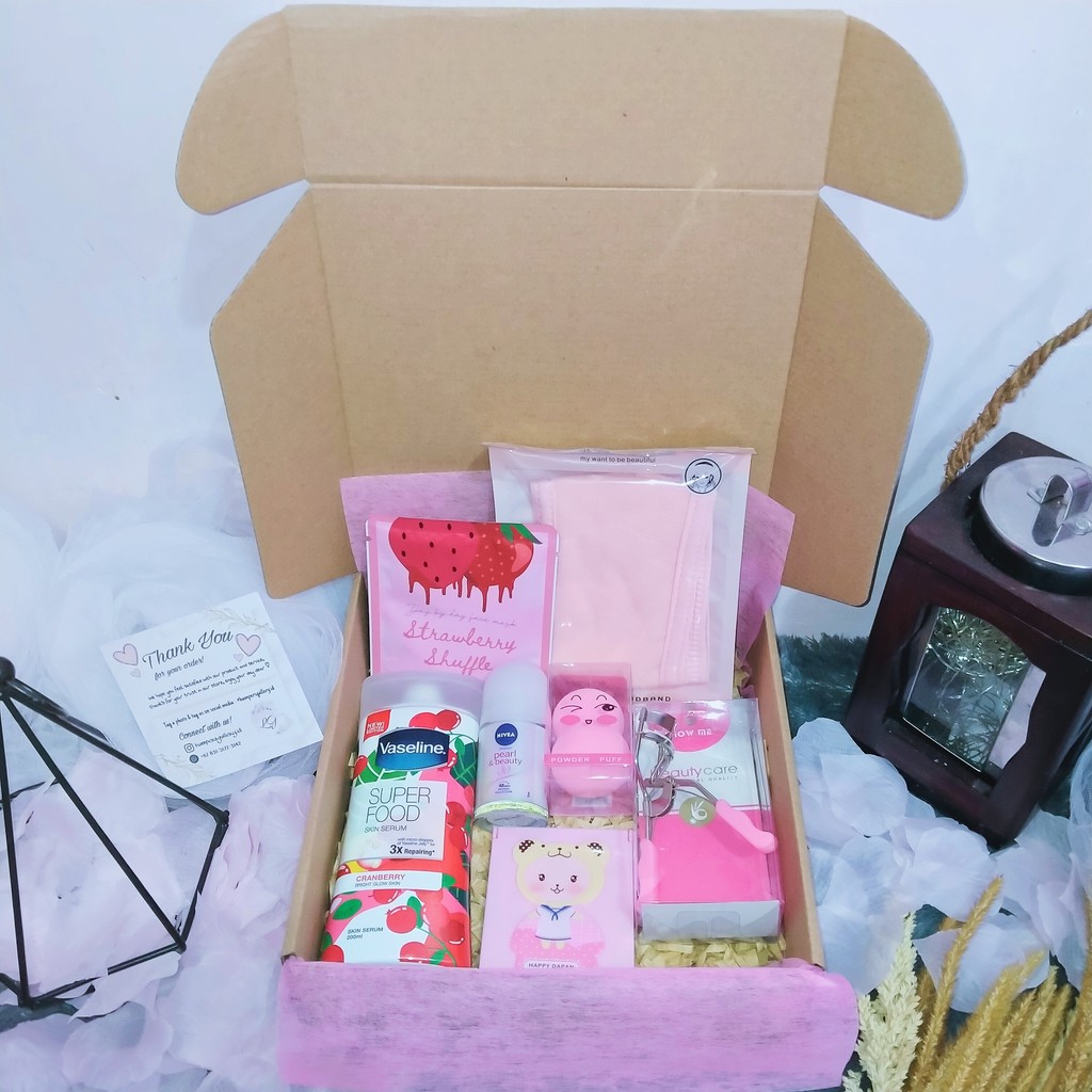 

HAMPERS BOX / PAKET BEUATY CARE / AESTHETIC BOX / KADO ULANG TAHUN / KADO WISUDA / HAMPERS MURAH