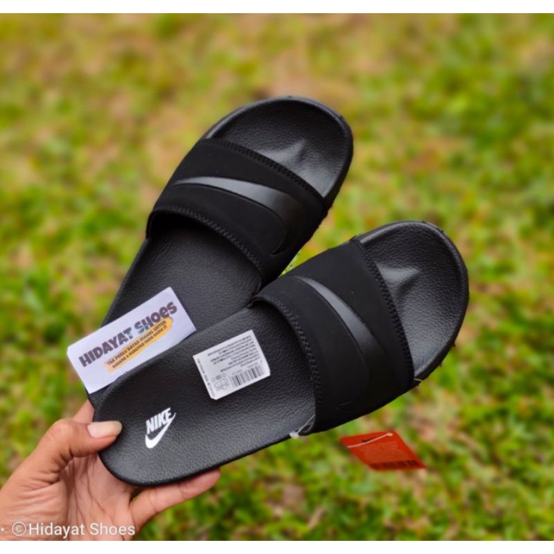 SANDAL SLIDE JORDAN //SANDAL SLOP JORDAN FREE BOX+PAPERBAG//SANDAL SLIDE PRIA JORDAN // SENDAL SLOP PRIA JORDAN-N-full black