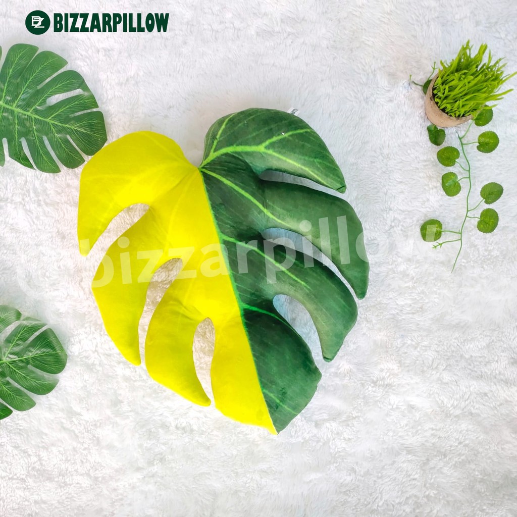 Bizzarpillow Bantal Sofa Bantal Daun Monstera Fullprint Depan Belakang Size M BZ152