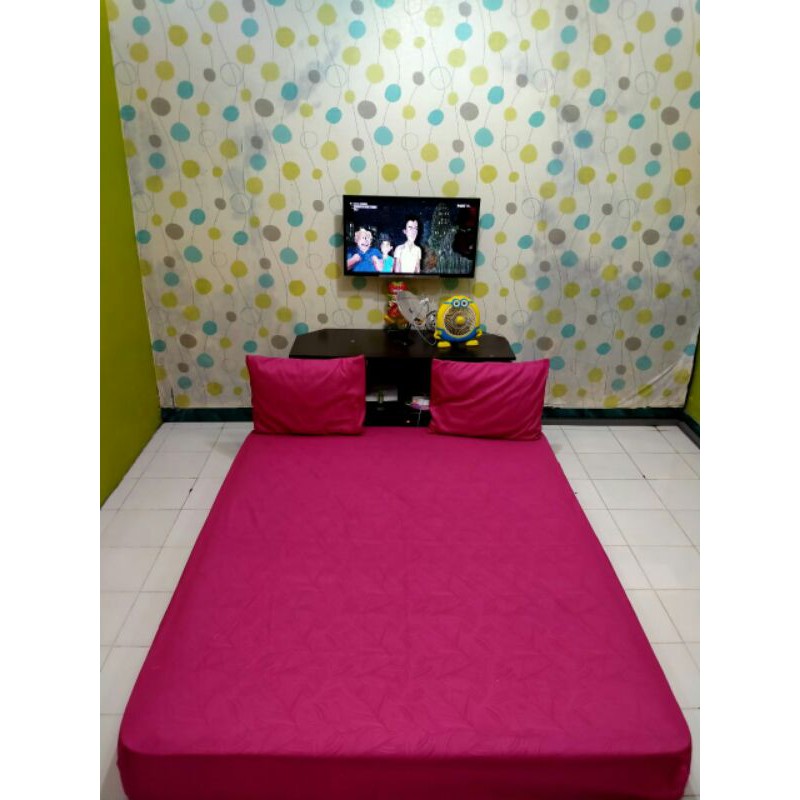 SPREI 160X200 T20cm Seprai Set Sarung Bantal Guling Katun Motif Aesthetic Kotak Hitam Bunga Pink Homemade Adem Tidak Luntur