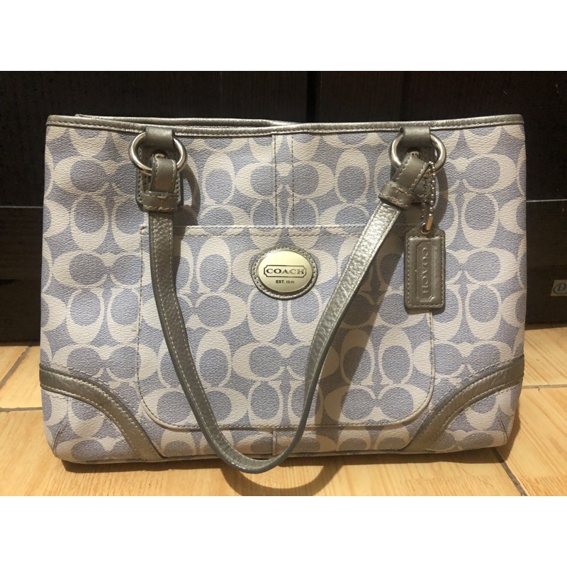 ⛔️SOLD⛔️ Original Signature Coach Shoulder Bag - Light Blue