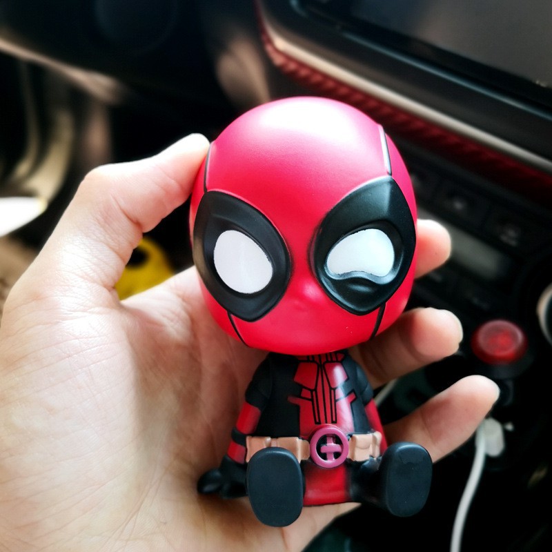 DEADPOOL PER Boneka Figure Miniatur Pajangan Mobil Stand Goyang Kepala Shacking Head