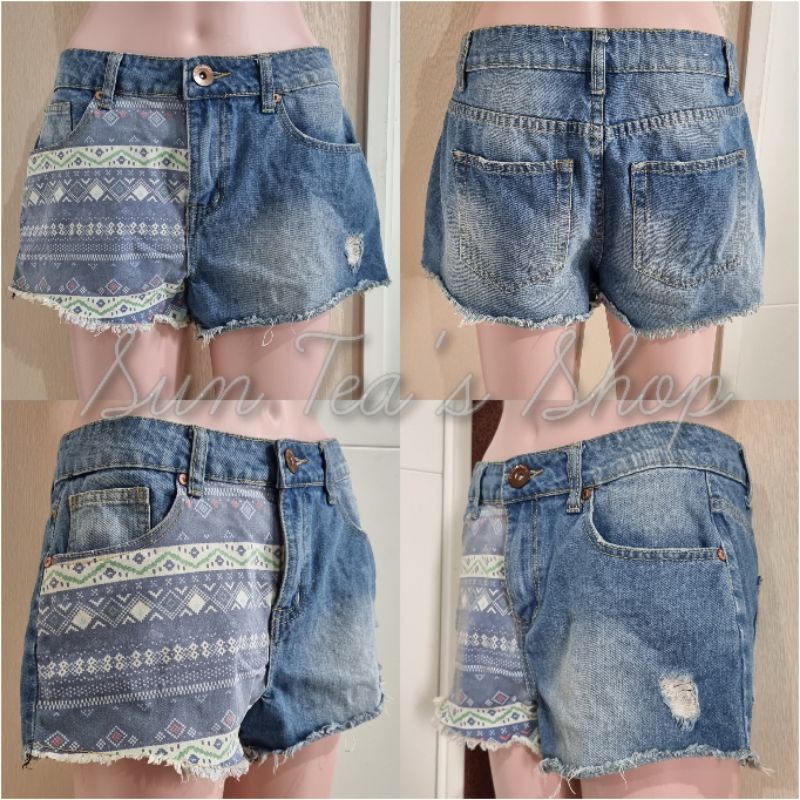 COTTON ON Blue denim tribal basic casual jeans shorts.
