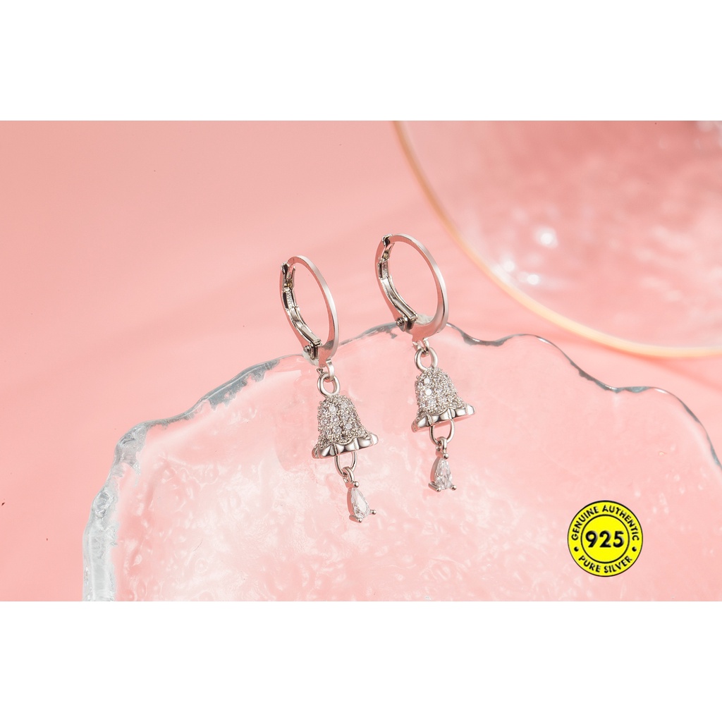 Anting Klip Bahan S925 Silver Aksen Berlian Gaya Korea Retro Untuk Wanita