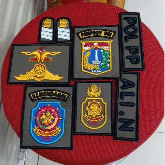 ATRIBUT BORDIRAN POL PP SATU SET TIMBUL