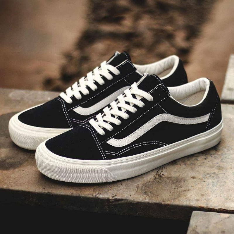 Sepatu Kets Vans Oldskool, Grade Original. Ukuran 36-43. Vans Putih, Vans Hitam Putih Pria/Wanita