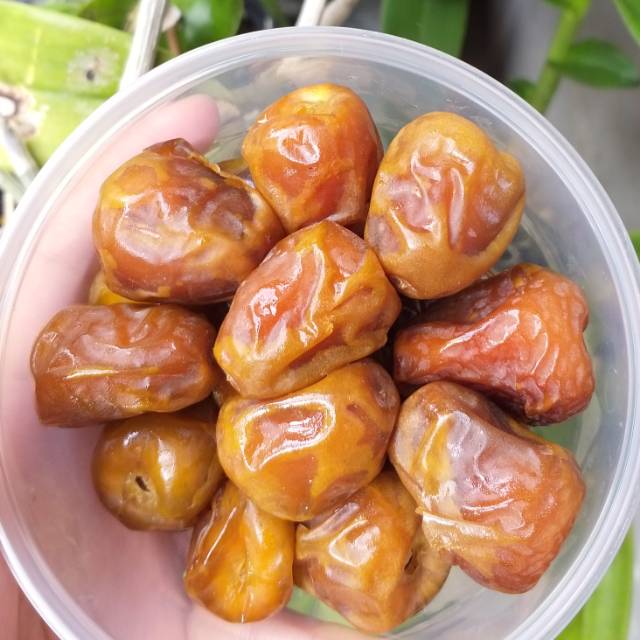 

KURMA SUKARI/KURMA RAJA MANIS LEGIT LEMBUT ENAK MURAH