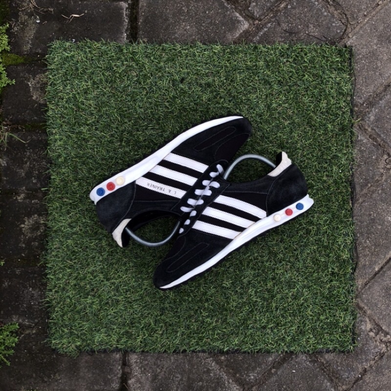 ADIDAS LA TRAINER / ADIDAS LA TRAINER SECOND / SEPATU ADIDAS SECOND