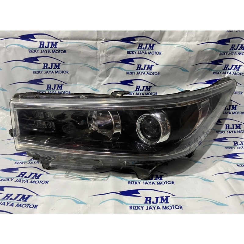 HEADLAMP INNOVA REBORN VENTURI