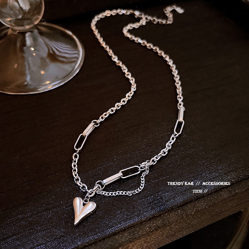 Kalung Choker Bahan Titanium steel Dengan Liontin Hati Untuk Wanita