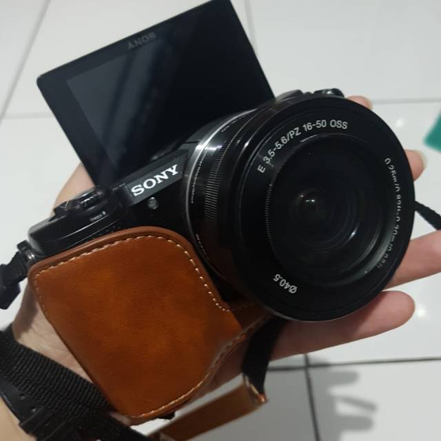 Kamera Sony Alpha a5000