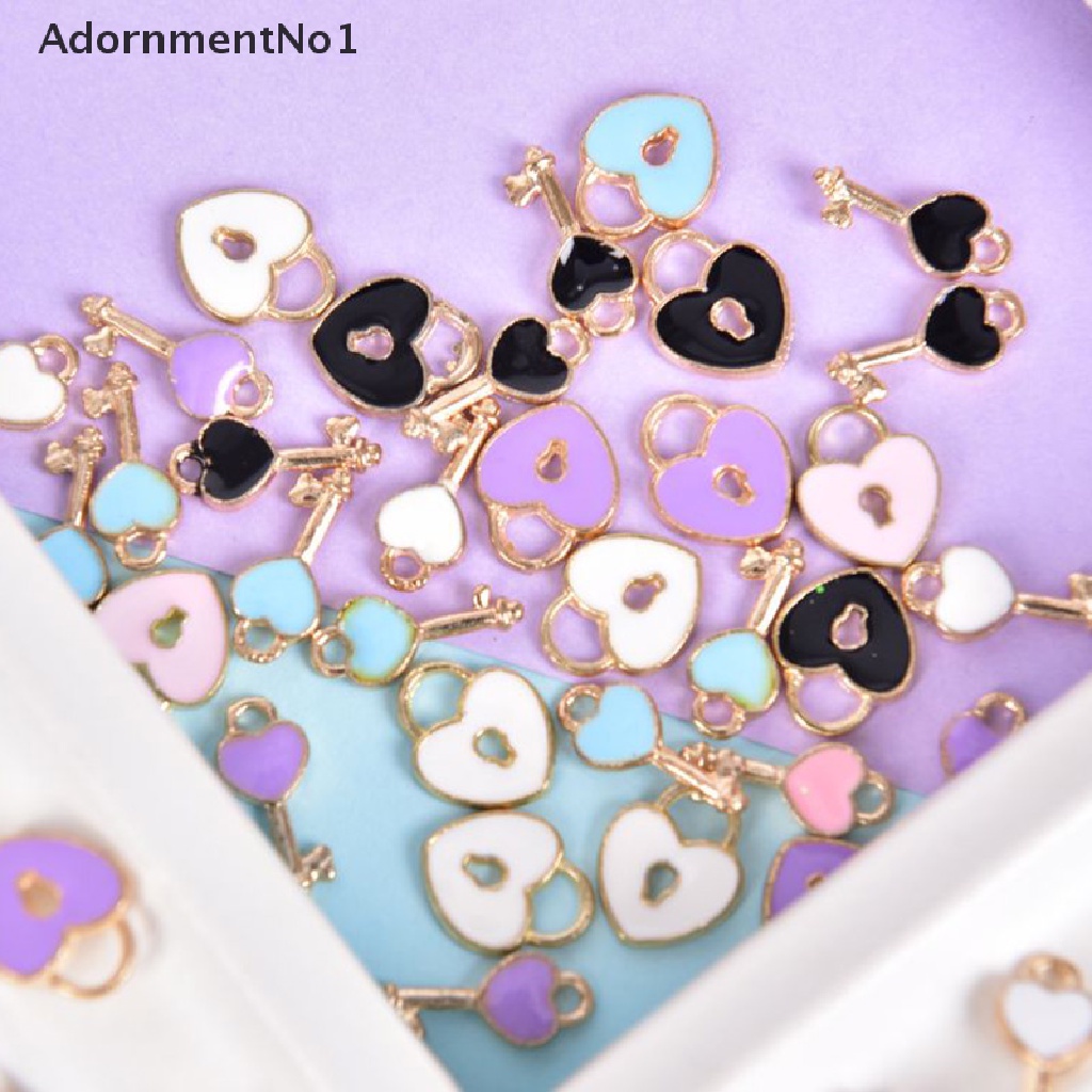 (AdornmentNo1) 10pcs / Set Liontin Enamel Alloy Bentuk Kunci + Hati Untuk DIY Perhiasan