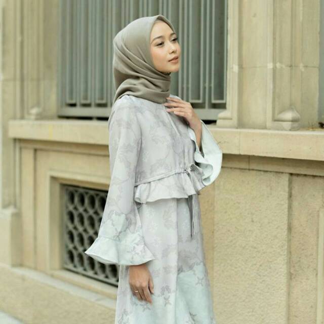 Preloved - Alia tunik by Wearing Klamby (WK) in Silver xxl