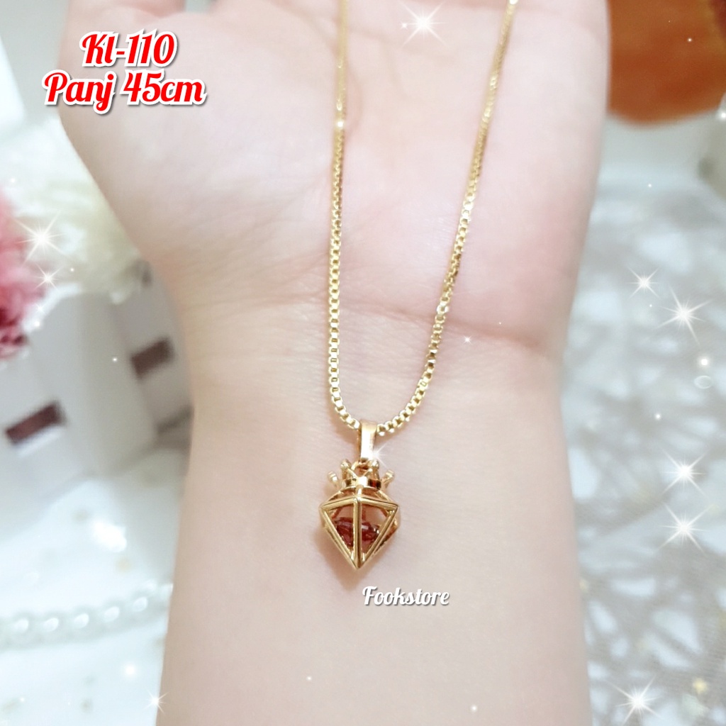 Perhiasan wanita / Kalung liontin OVAL permata korea