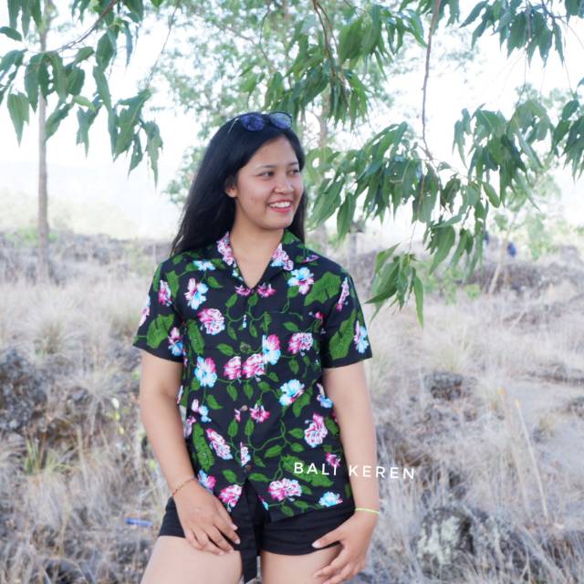 Kemeja floral wanita murah motif bunga