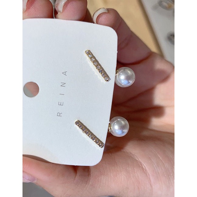 LRC Anting Tusuk Fashion Silver 925 Silver Needle Rhinestone Small Word Pearl Earrings D06538