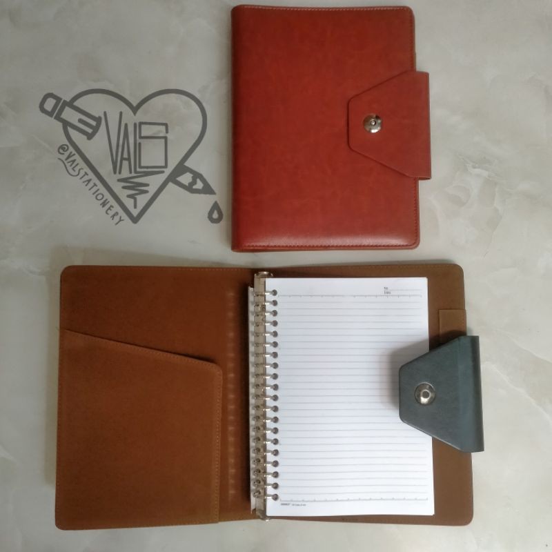 

Binder / Notebook Kulit & Bludru magnet A5 untuk kantor & sekolah