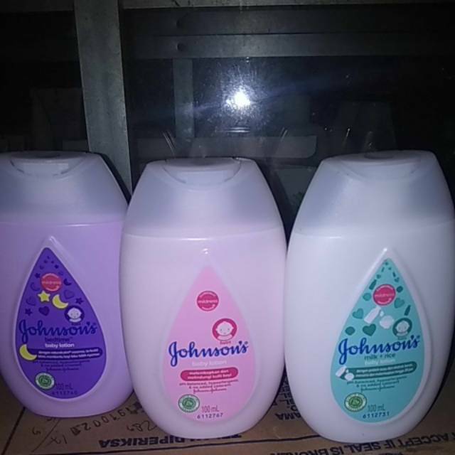 Johnson baby lotion  body lotion untuk bayi Netto 100ml