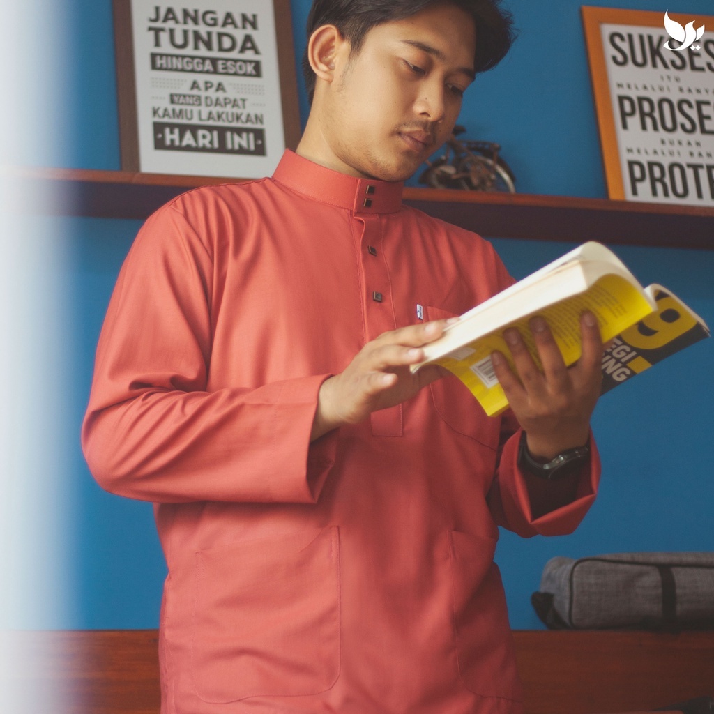 Baju Muslim Pria Koko Melayu Yateer Terlaris