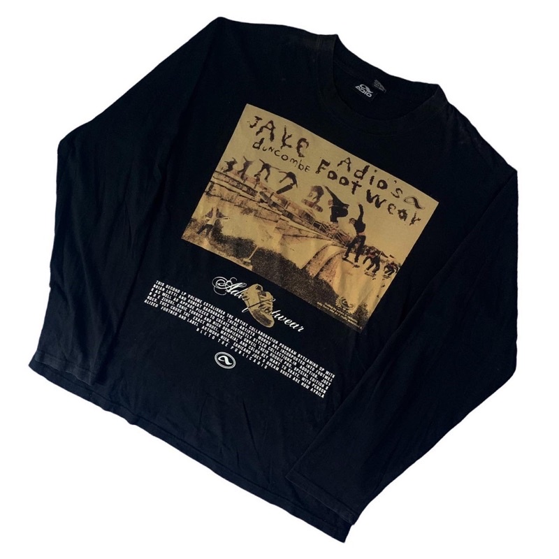 KAOS LENGAN PANJANG,ADIO,KAOS VINTAGE,KAOS BEKAS,KAOS PRIA,PAKAIAN PRIA,KAOS MURAH,KAOS OVERSIZE,KAO