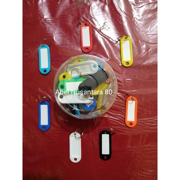 

Gantungan kunci dengan Lebel nama Ukuran P:6xL:2CM