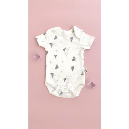 rabbit bear short sleeve jumper 6-9m white triangle