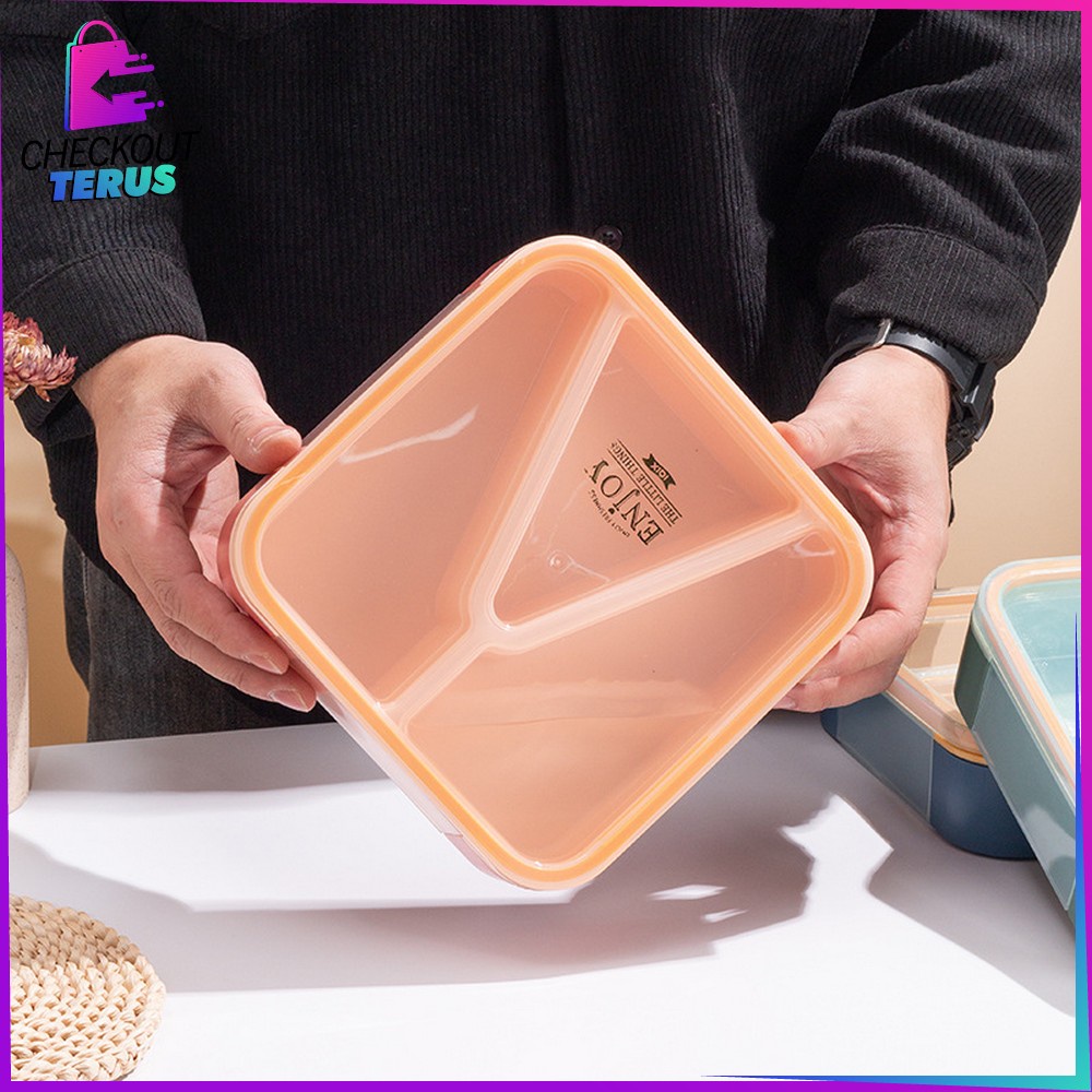 CT C698 Tempat Makan Set Sendok 3 Sekat Anti Tumpah Kotak Bento BPA FREE Tempat Bekal Sekat Segitiga Set Lunch Box Portable