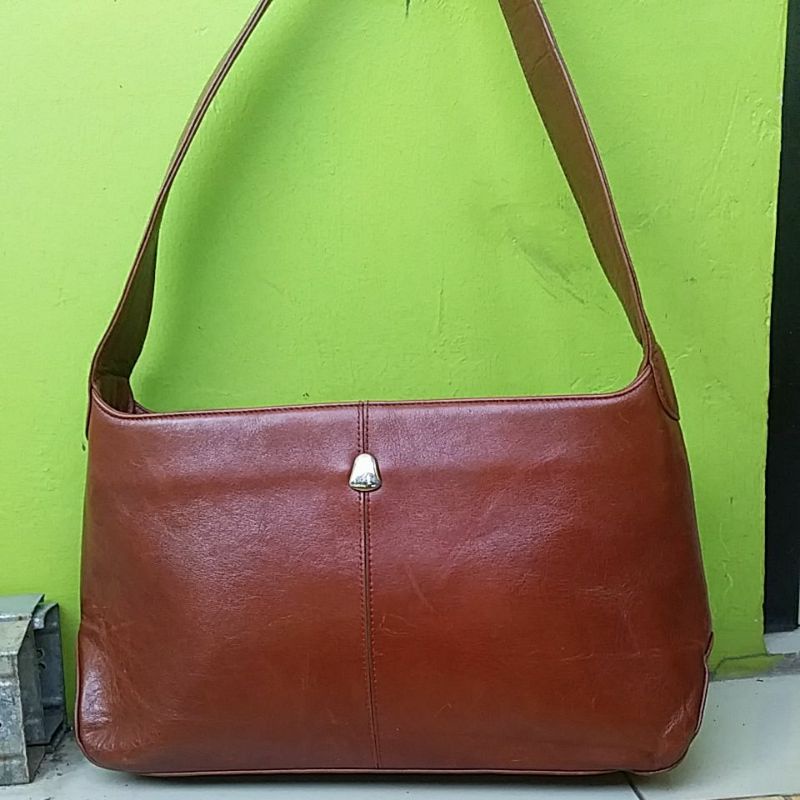 (nego) Tas kulit asli brand Esquire