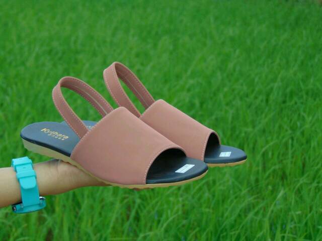 Sandal loafers wanita M02