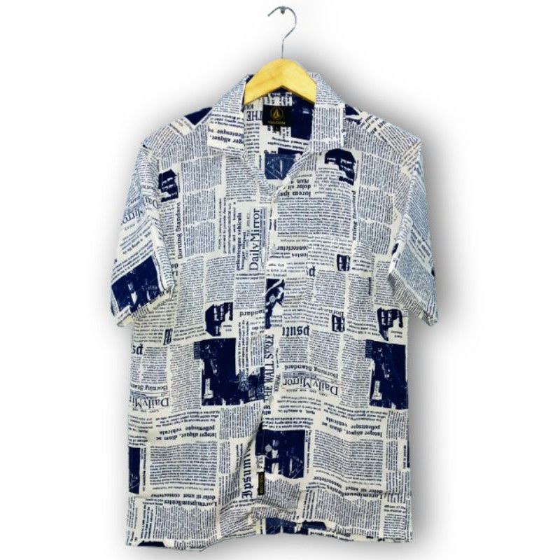 Kemeja Pria Kemeja motif koran Kemeja Hawai