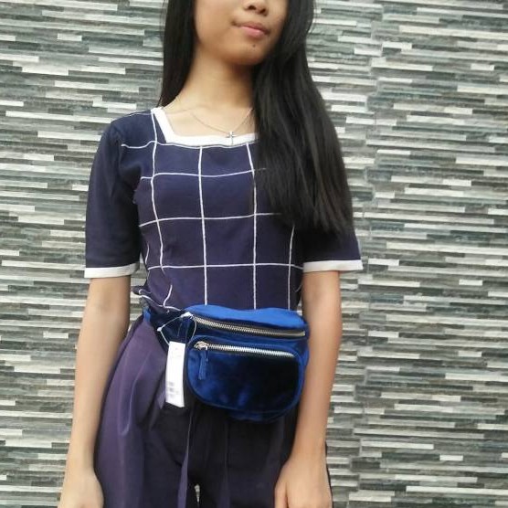 B4623 Waist Bag Tas Pinggang sepeda Belt Velvet Waistbag Beludru Bludru / tas pinggang sepeda