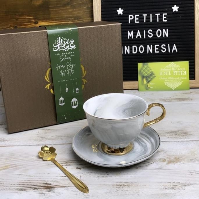 

Paket Hampers Cangkir Keramik Lebaran / Idul Fitri cantik