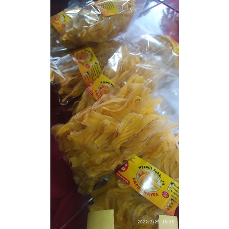 

KERIPIK PISANG KEPOK BALI. ( 1 kg) HARGA MENYESUAIKAN HARGA PISANG & MINYAK .