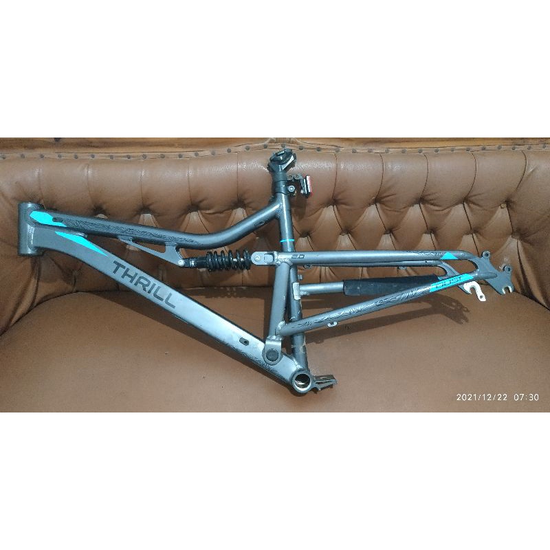 frame thrill oust 2.0 275