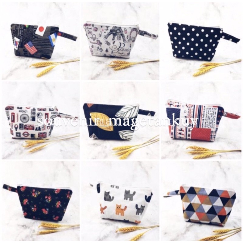 Souvenir dompet kanvas