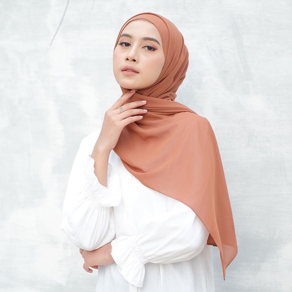 Pashmina Diamond 180x75 II Hijab Pashmina II Jilbab II Kerudung II Pashmina Sabyan-WALNUT