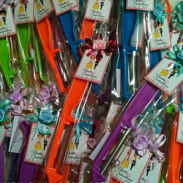 Souvenir pisau buah - piller - souvenir - pisau pengupas buah