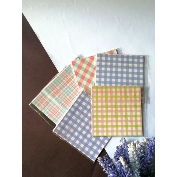 

Memo jurnal motif kotak (random)