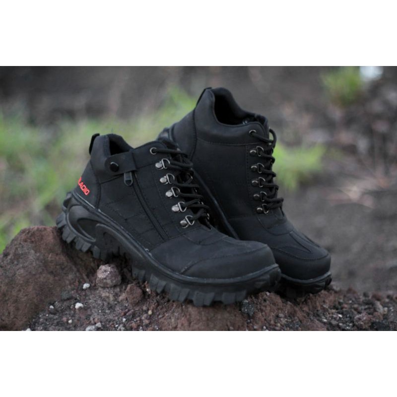 SEPATU BOOTS SAFETY DELTa