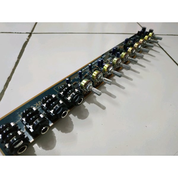 Tone Control Plus Echo Reverb - 4 Mic - Bass - Treble - Middle 143 Kit Penguat Mic