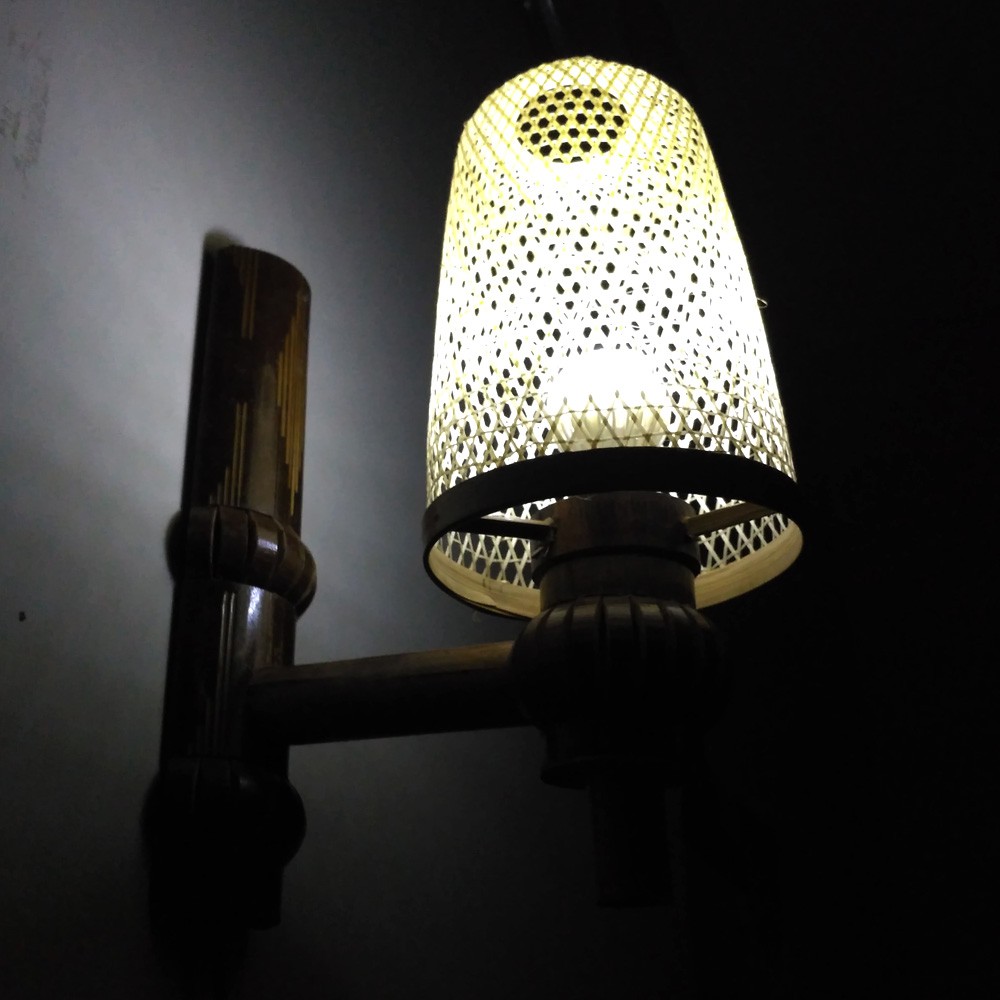 Kap Lampu Bambu | Kap Lampu Hias Dinding Anyaman Bambu