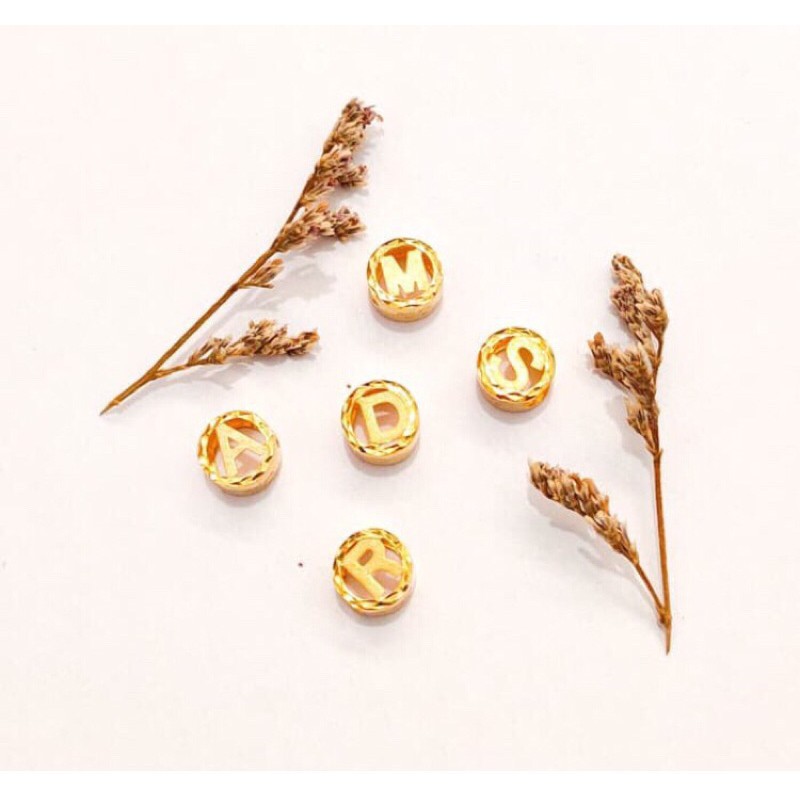 Terlaris Liontin Bulat Insial Minimalis Emas Asli Kadar 700