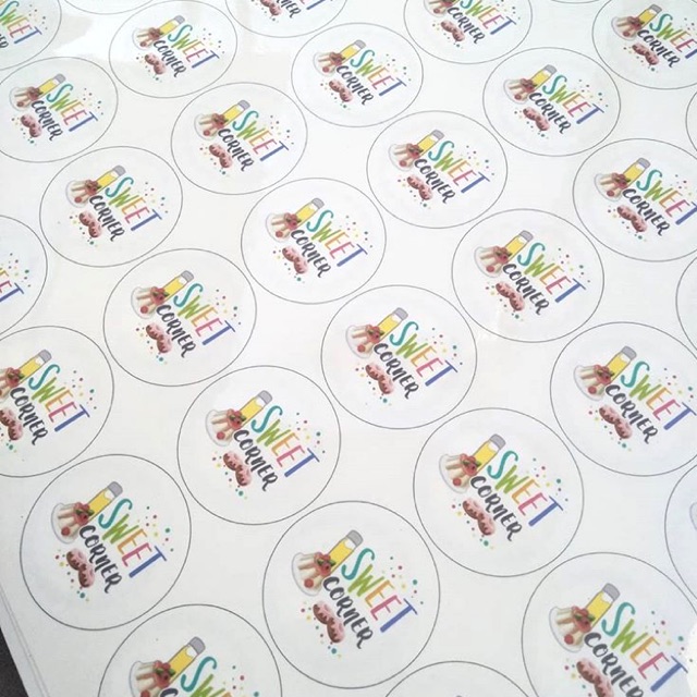 

Cetak Stiker Vinyl 3 lembar A3 Bahan Plastik Tahan Air Bisa Transparan Murah