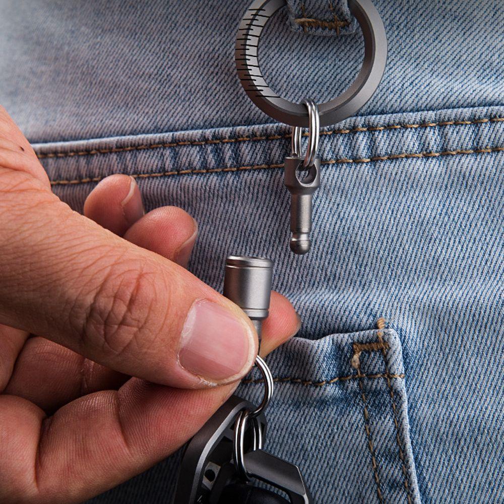 [Elegan] Titanium Alloy Keyring Removable Klip Tahan Lama Rilis Cepat Sabuk Pinggang Dual Detachable Pull Outdoor Tool Keychain