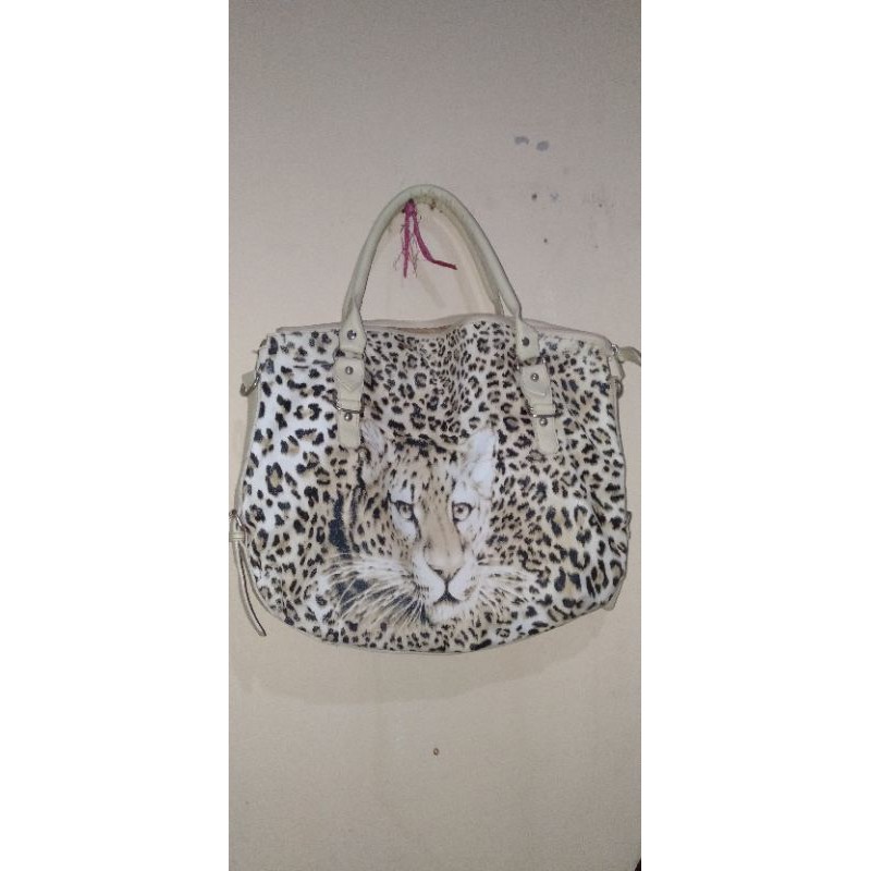 Tas Leopard Preloved