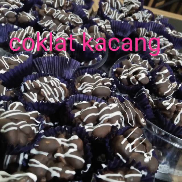 

Coklat Kacang