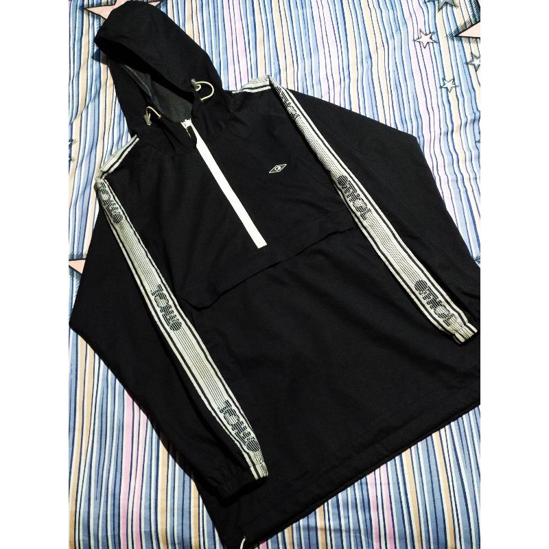 Jaket Running cagoule Offhool Windbreak Waterproof Twin Taped Black Original