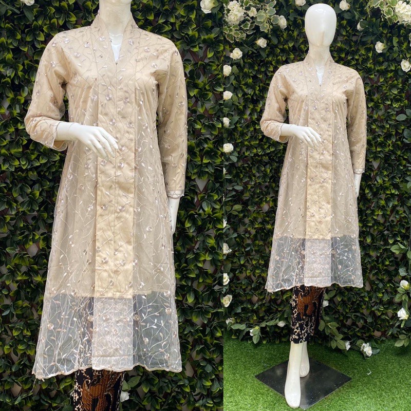 Kebaya modern / Kebaya remaja / Kebaya ocean / Kebaya bali / Kebaya wisuda / Kebaya terbaru