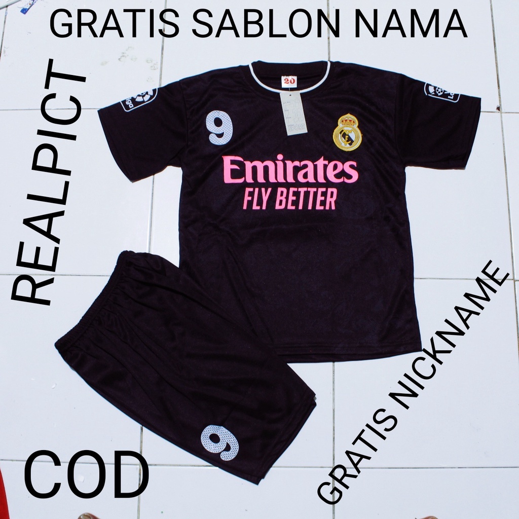 Setelan baju bola real madrid4-12thn