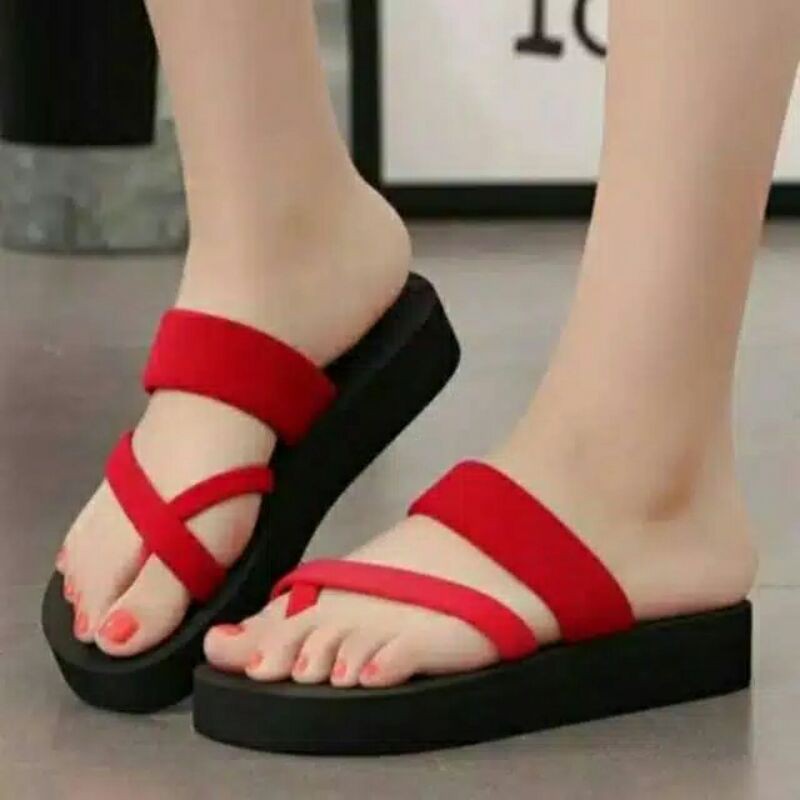 wedges jepit jempol